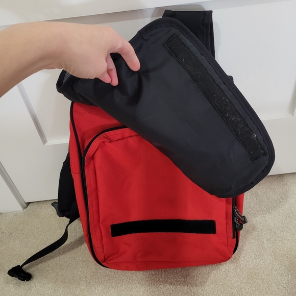 Tracker Sling One Shoulder Backpack sizing is 14in H ,12.5 across 4in W . - Picture 2 of 8